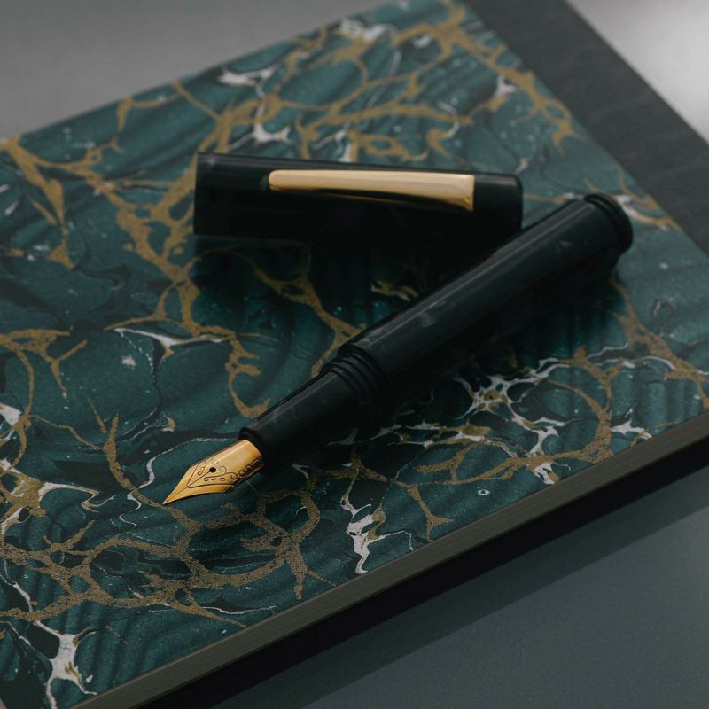 Marbled Fountain Pen by Attaché