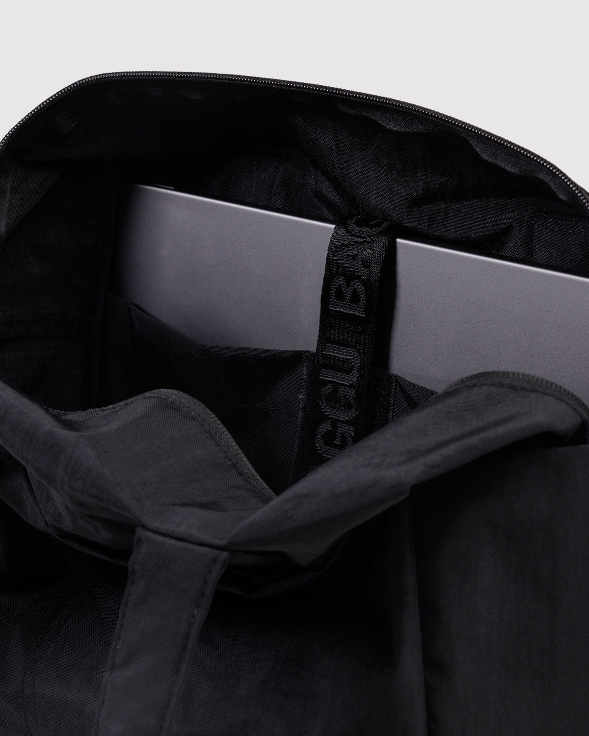 Everyday Cloud Bag by BAGGU