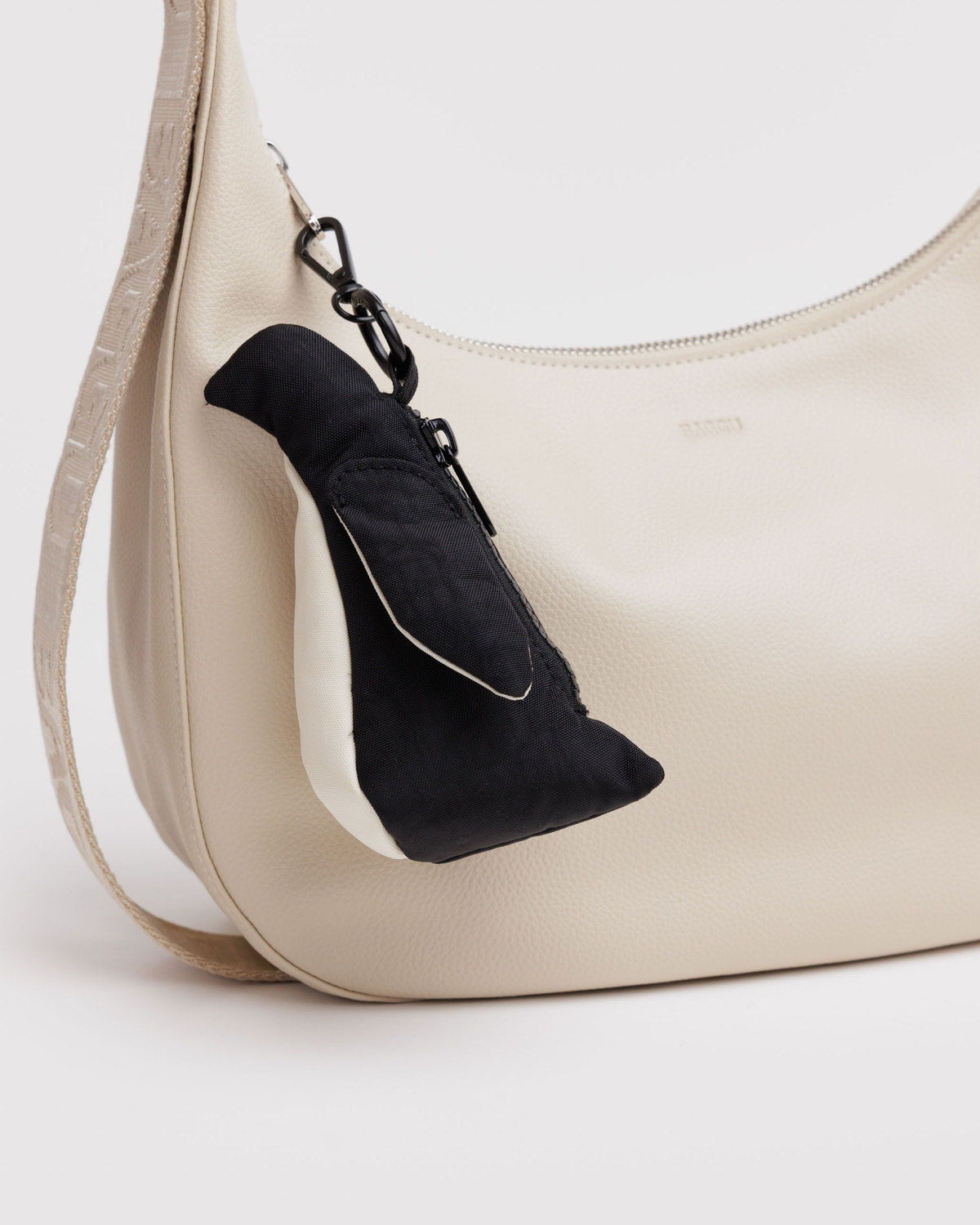 Penguin Charm by BAGGU