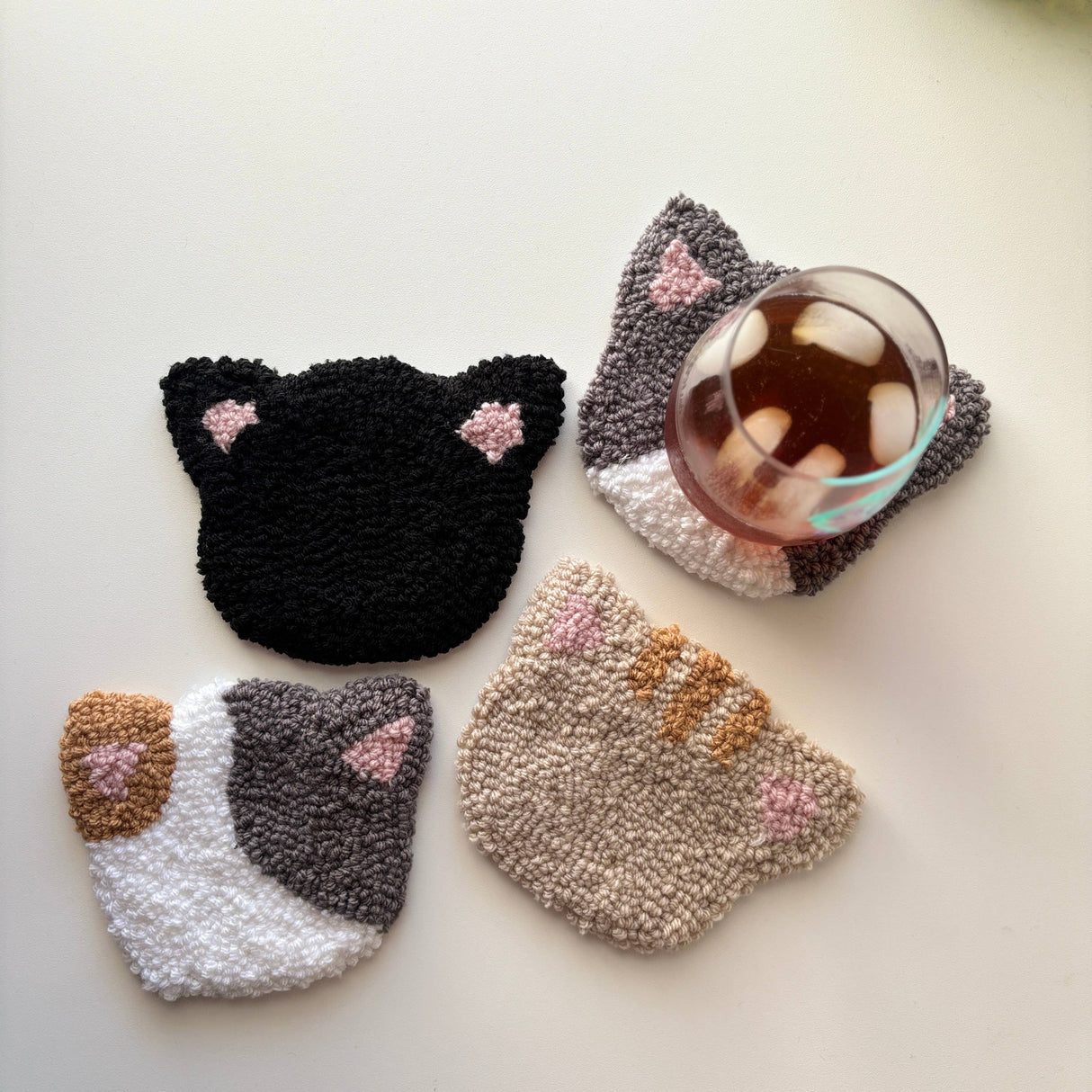 Black Cat Coaster, Hand Tufted, Punch Needle Mug Rug