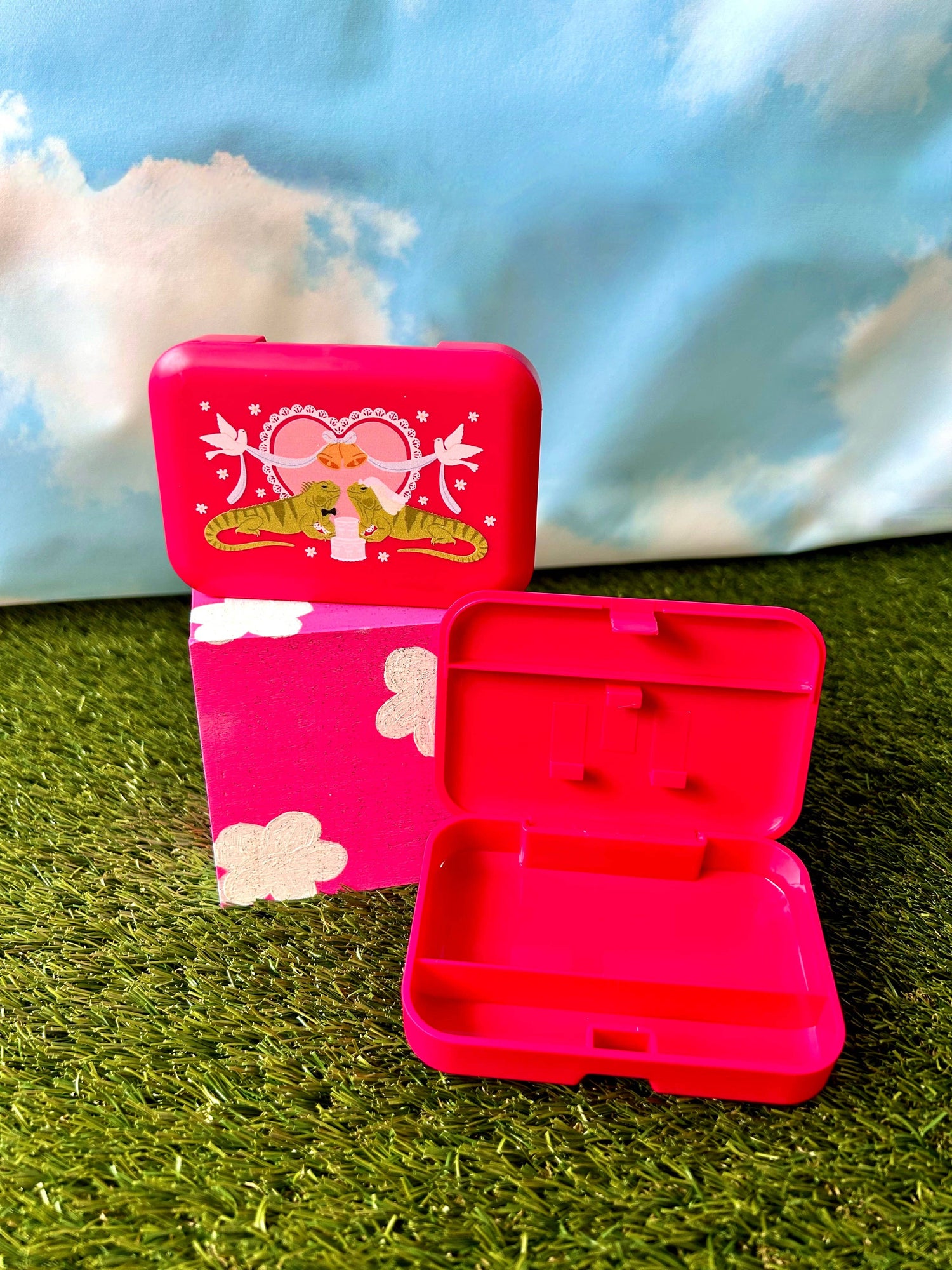 Marriage Iguana Stash Box