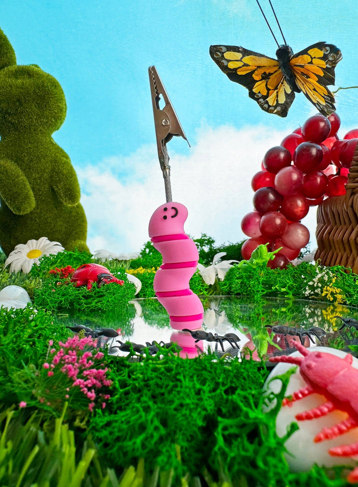 Worm Clip Cute 3.5" Worm Clip