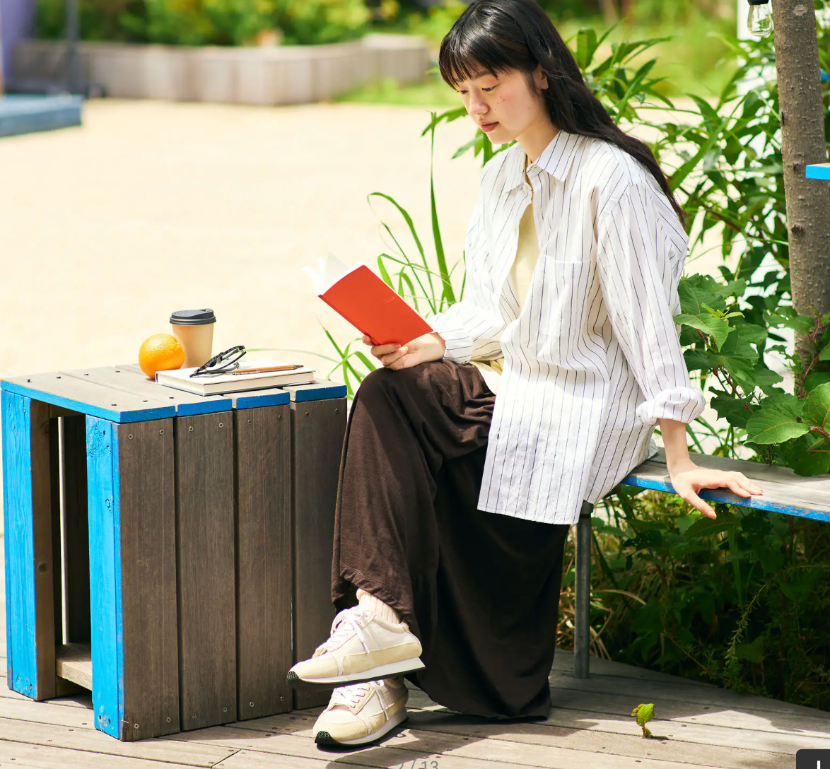 PREORDER: Hobonichi Techo 2027 Weeks MEGA Sneaker
