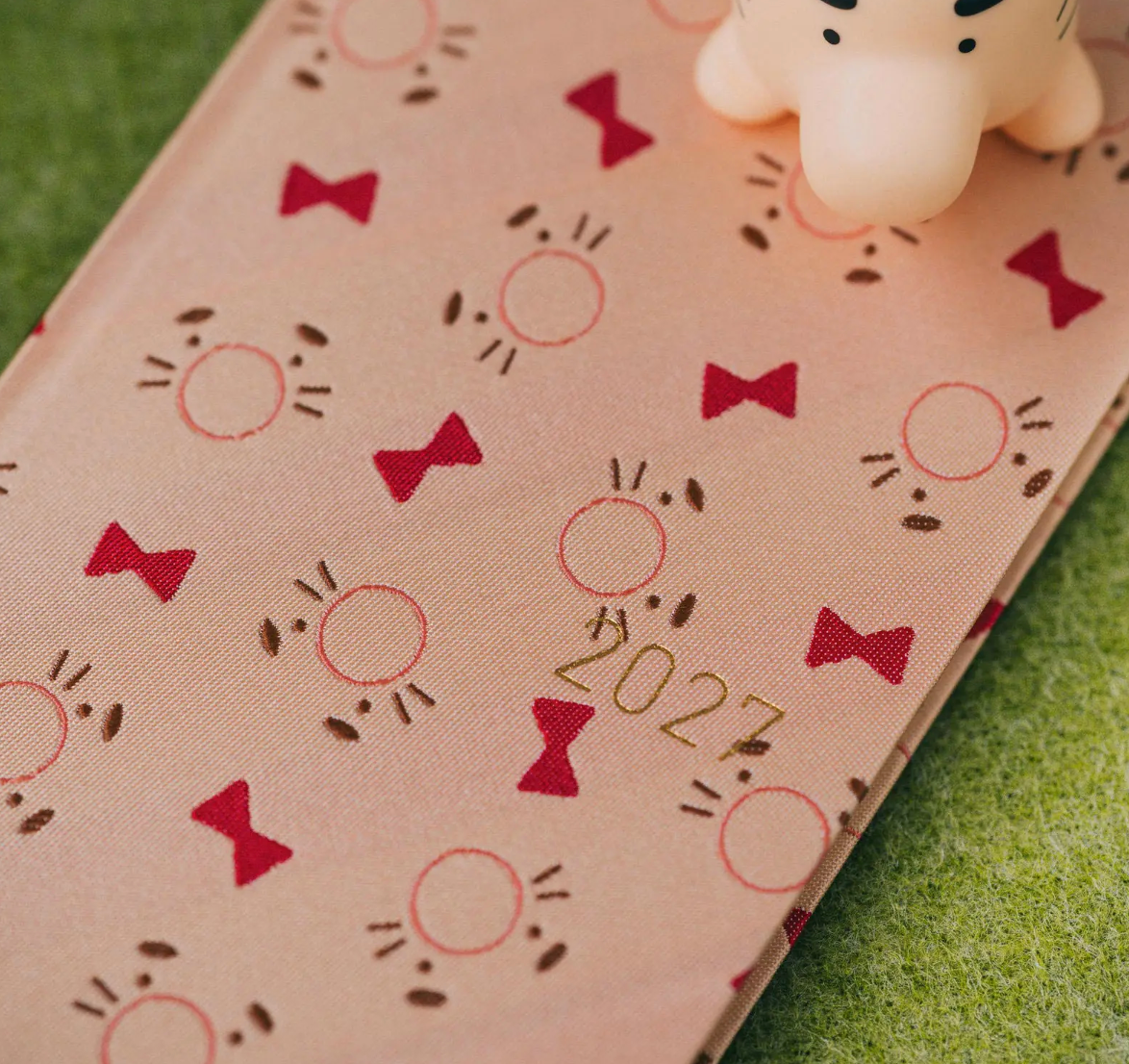 PREORDER: Hobonichi Techo 2027 Weeks MOTHER: Mr. Saturn Pattern