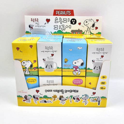 Peanuts Snoopy Cup Figure Blind Box