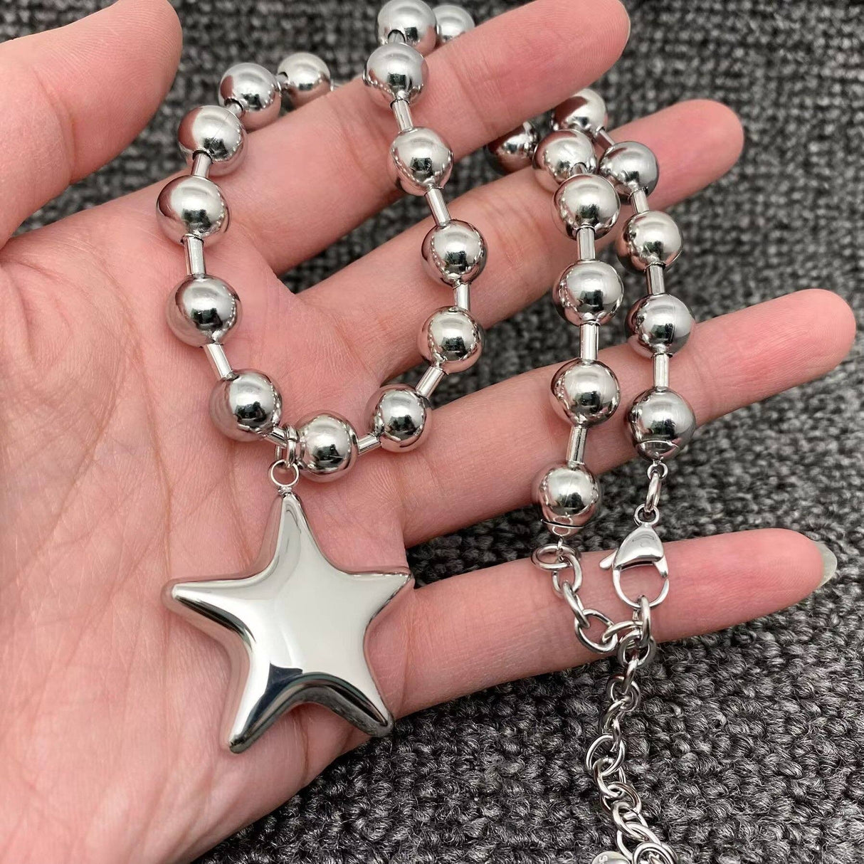 Big Star Charm Metal Beaded Necklace