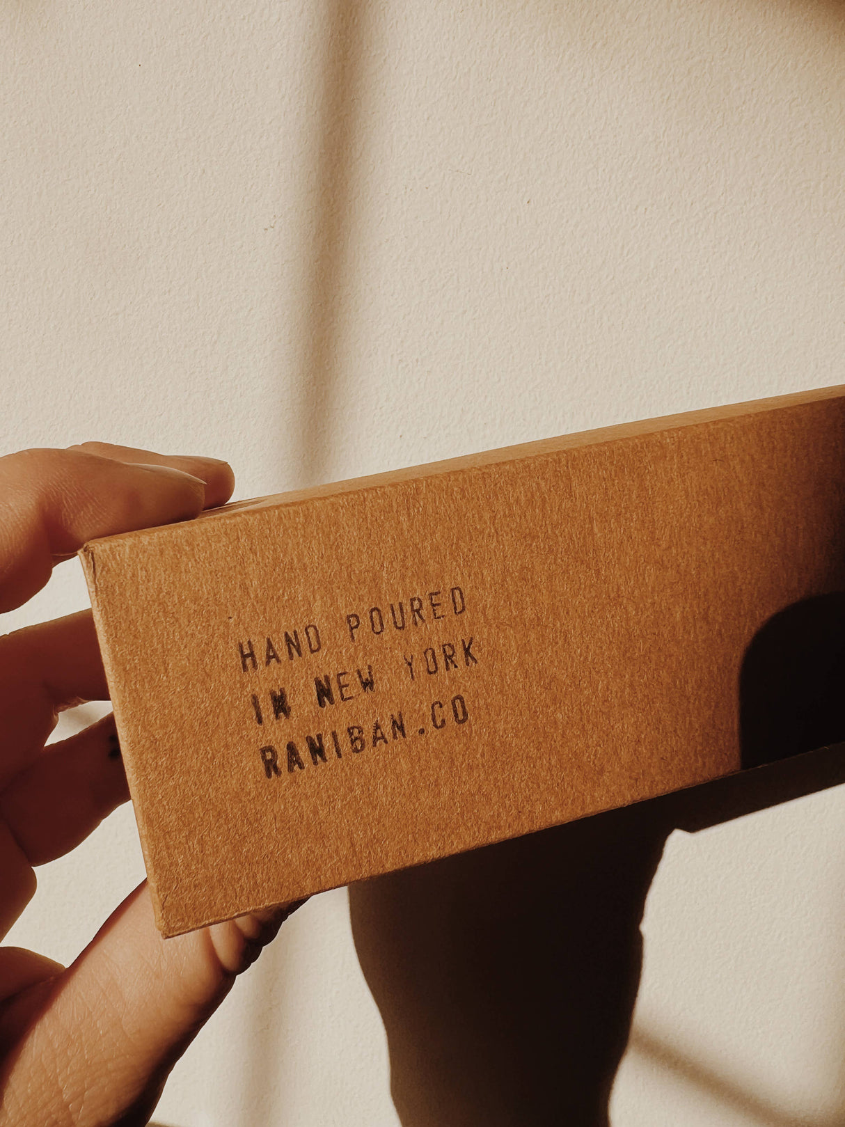 Handmade Natural Beeswax Hug Candle