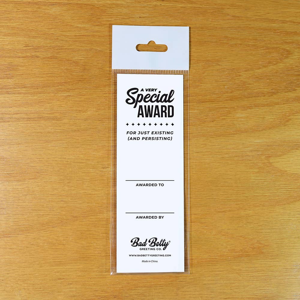 World's Okayest Mom, Participant Award Ribbon