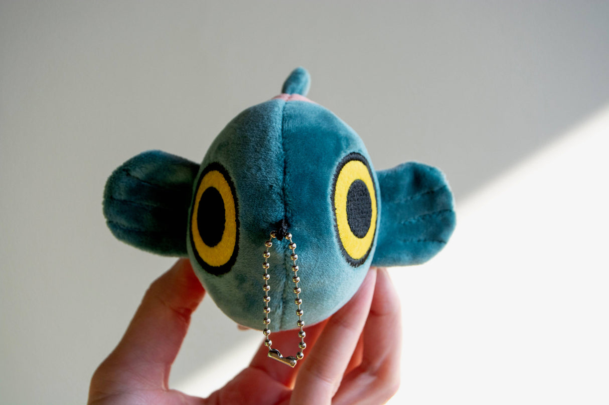 Mochi Fish Fry Plush Keychain - Coral and Dark Green