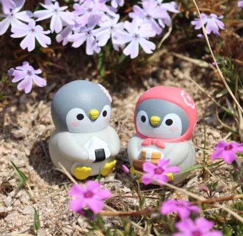 ShuShuPeng on a Picnic Blind Box