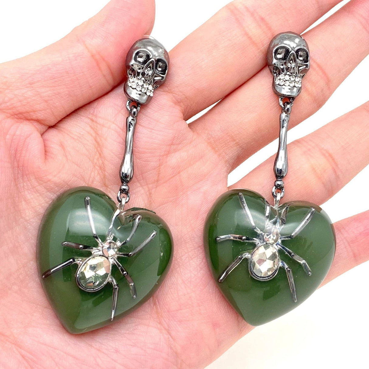 Gothic Spider Heart Shaped Charm Skull Post Earrings - GT