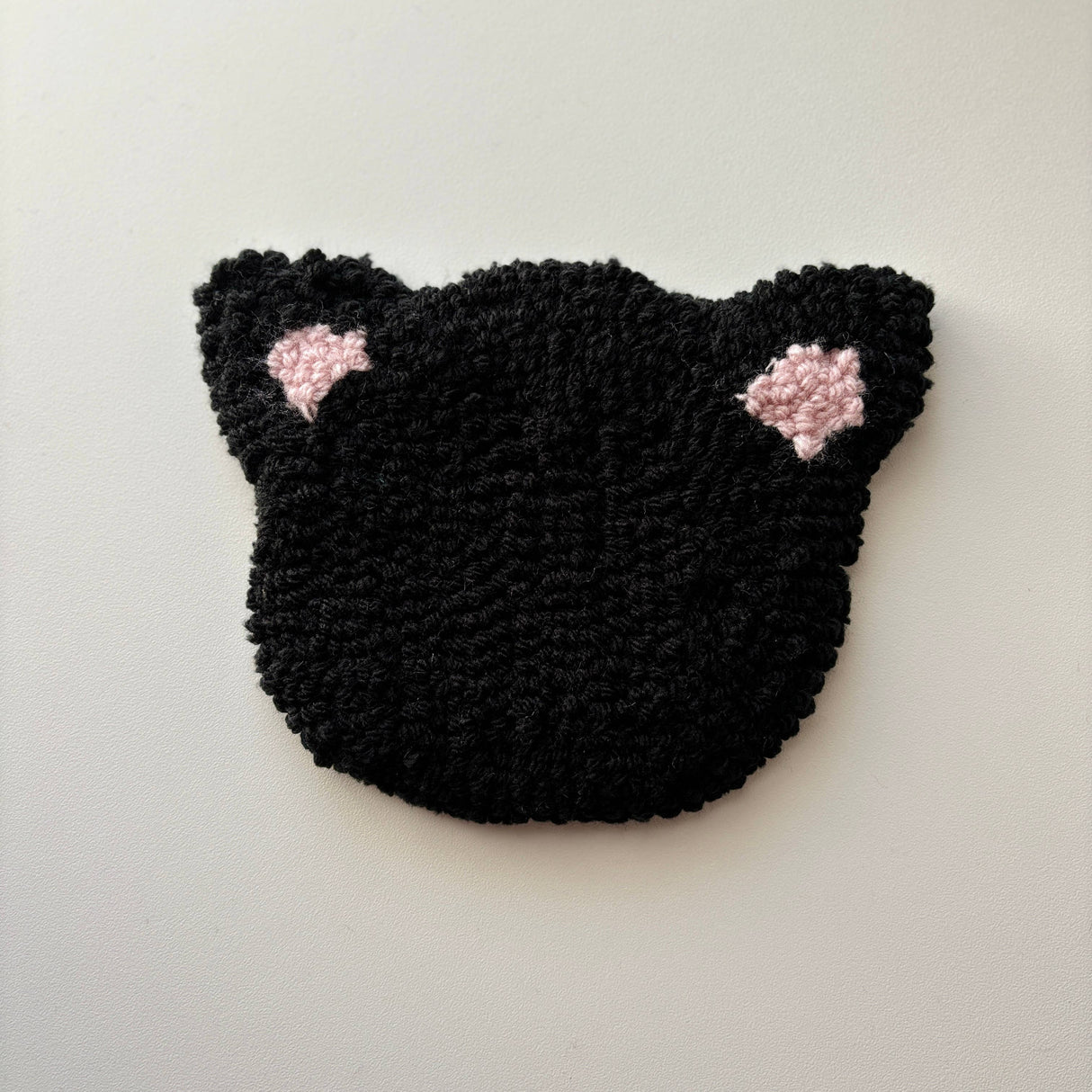 Black Cat Coaster, Hand Tufted, Punch Needle Mug Rug