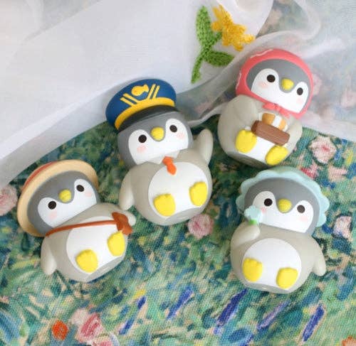 ShuShuPeng on a Picnic Blind Box