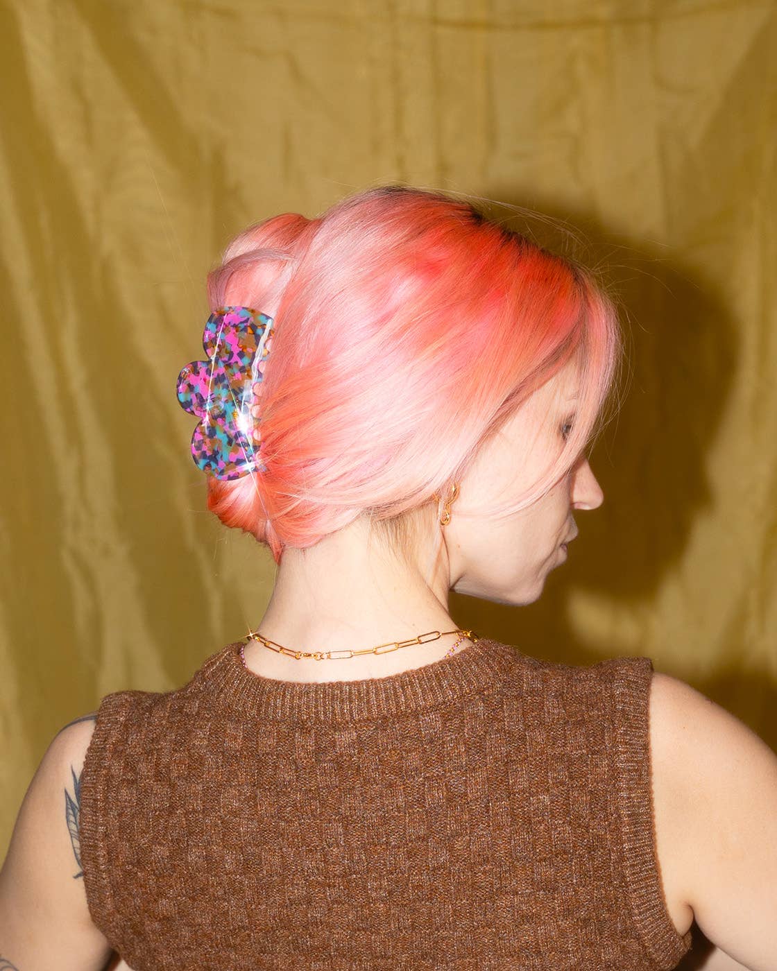 Vase Hair Claw