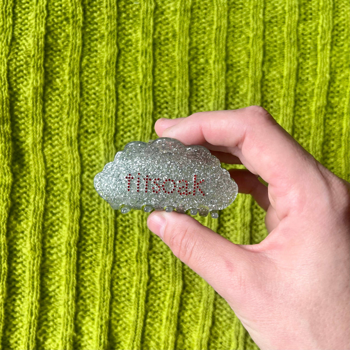 Titsoak Claw Clip