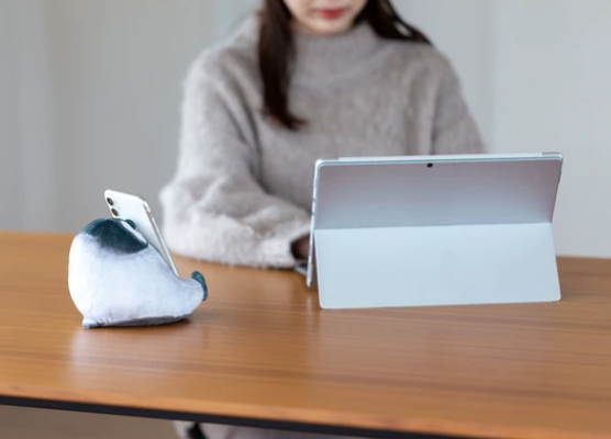 Desk Pet Phone Holder