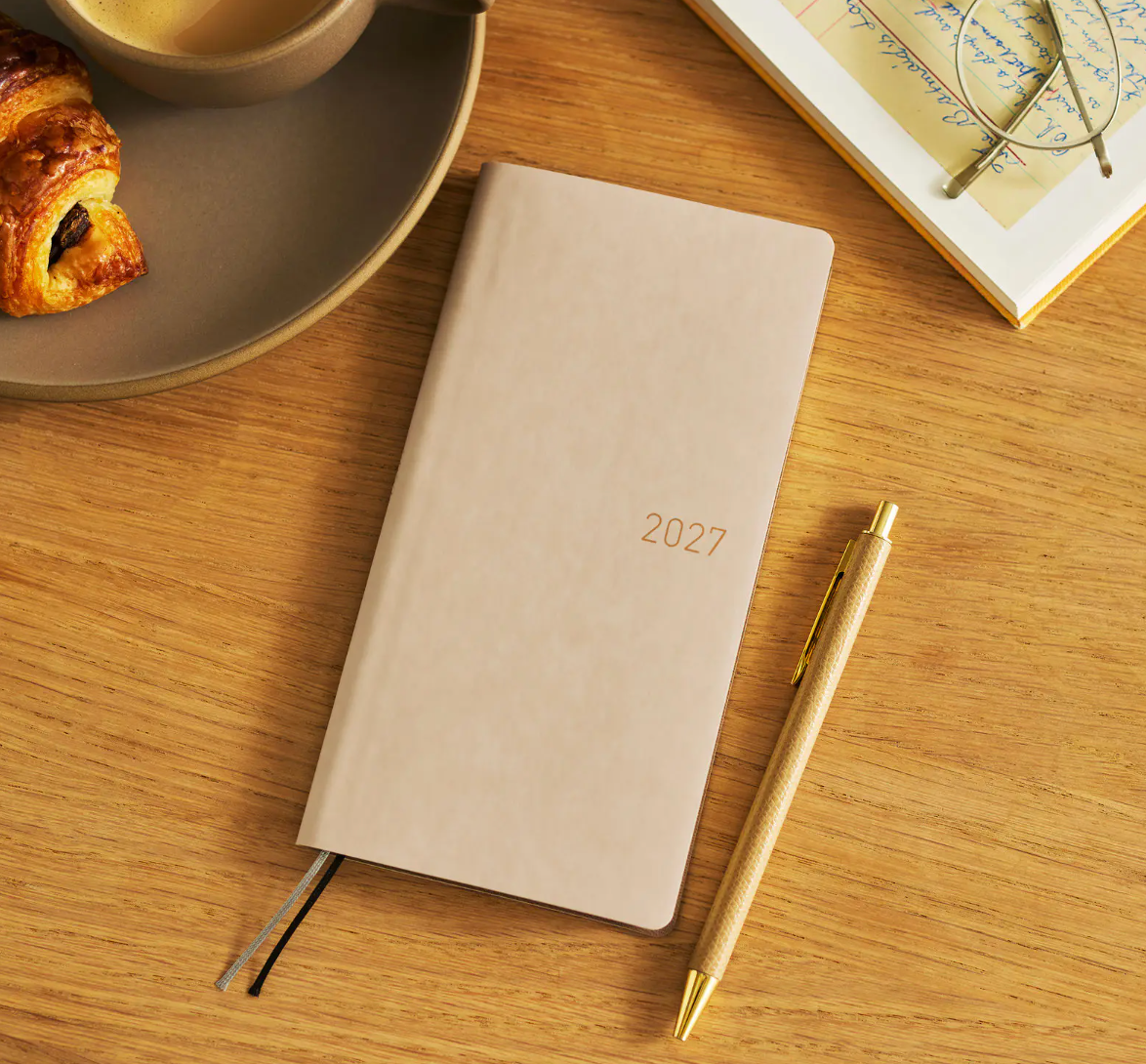 PREORDER: Hobonichi Techo 2027 Weeks Smooth