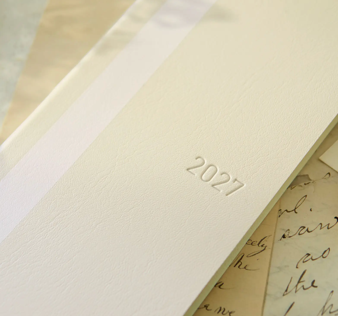 PREORDER: Hobonichi Techo 2027 Weeks White Line