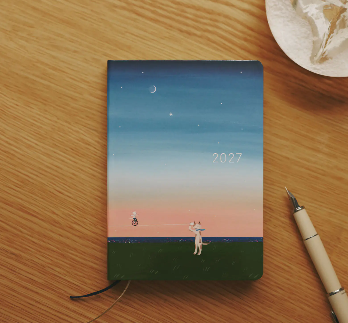 PREORDER: Hobonichi Techo 2027 HON Hiroko Kubota: String Telephone Until the Moon is Full