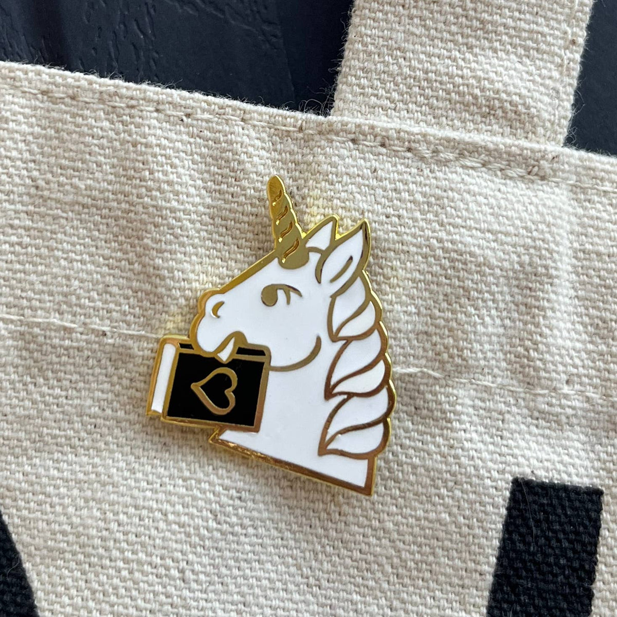 Bookish Unicorn enamel pin - Medieval Fantasy