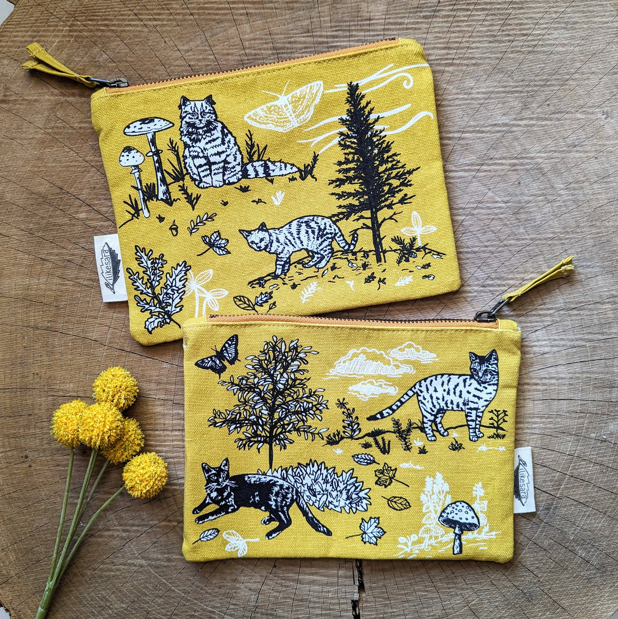 Outside Cats Zippered Pouch